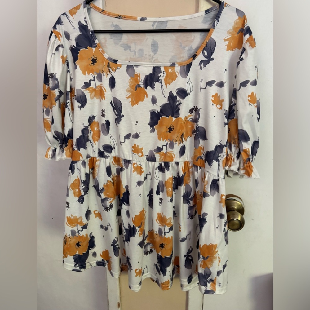 Brand New Widmile peplumFloral Print Women's Top sz xxl